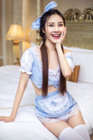 公车上扒开双腿吮花蒂电影_BD国语免费高清观看