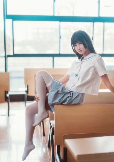 美女网站在线观看免费_1080电影完整版