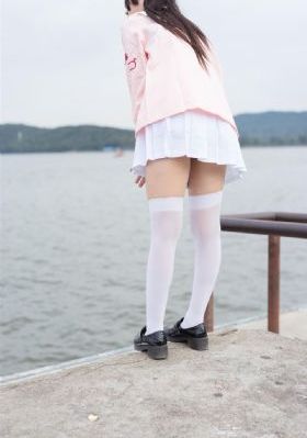 隔壁邻居是巨爆乳寡妇_1080神马影院手机在线